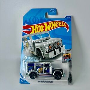 2020 Hot Wheels HW Metro 4/10 Armored Truck Chrome w/Gold 5 Spoke Wheel NEW